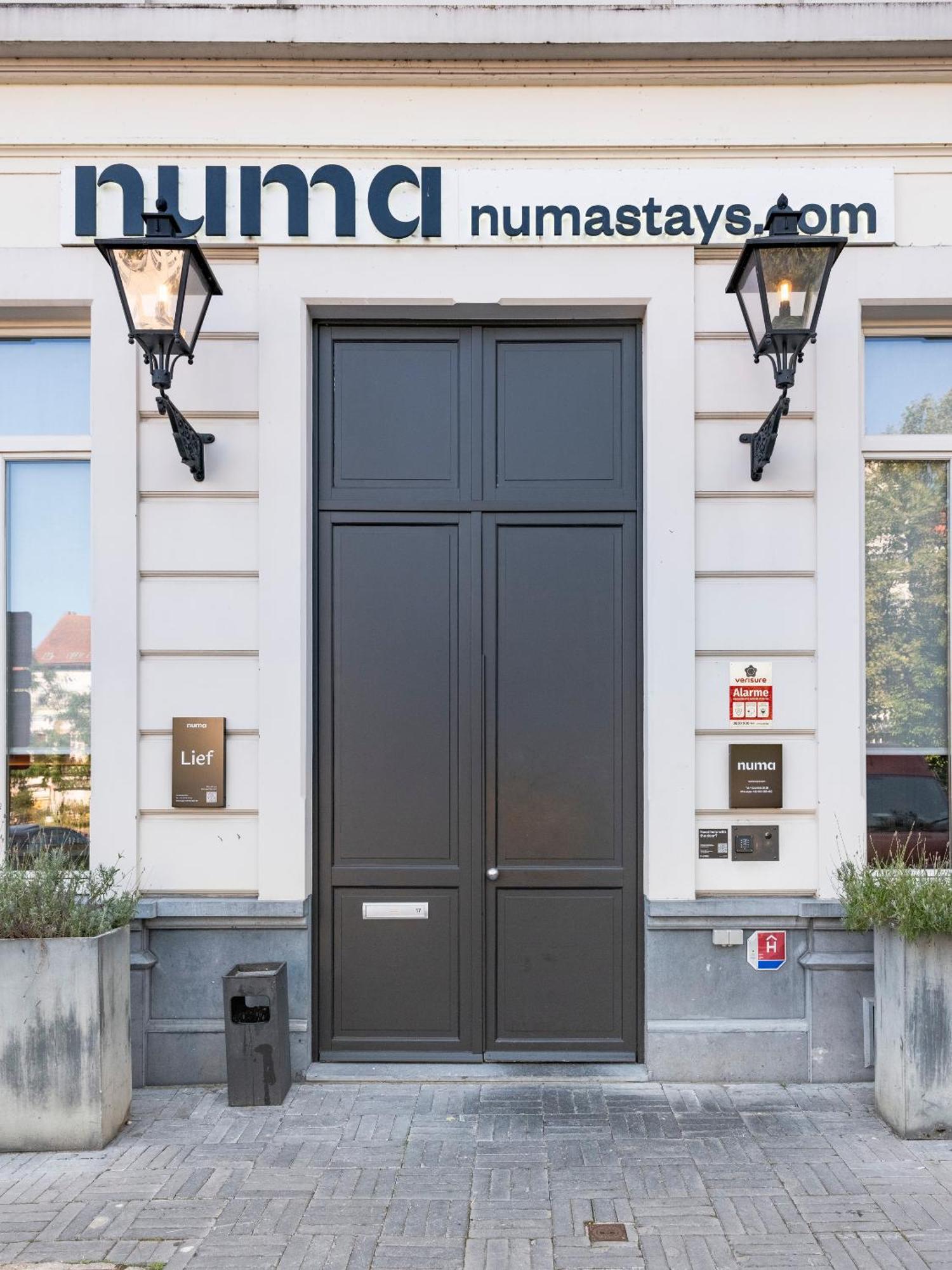 Numa L Lief Aparthotel Brüsszel Kültér fotó